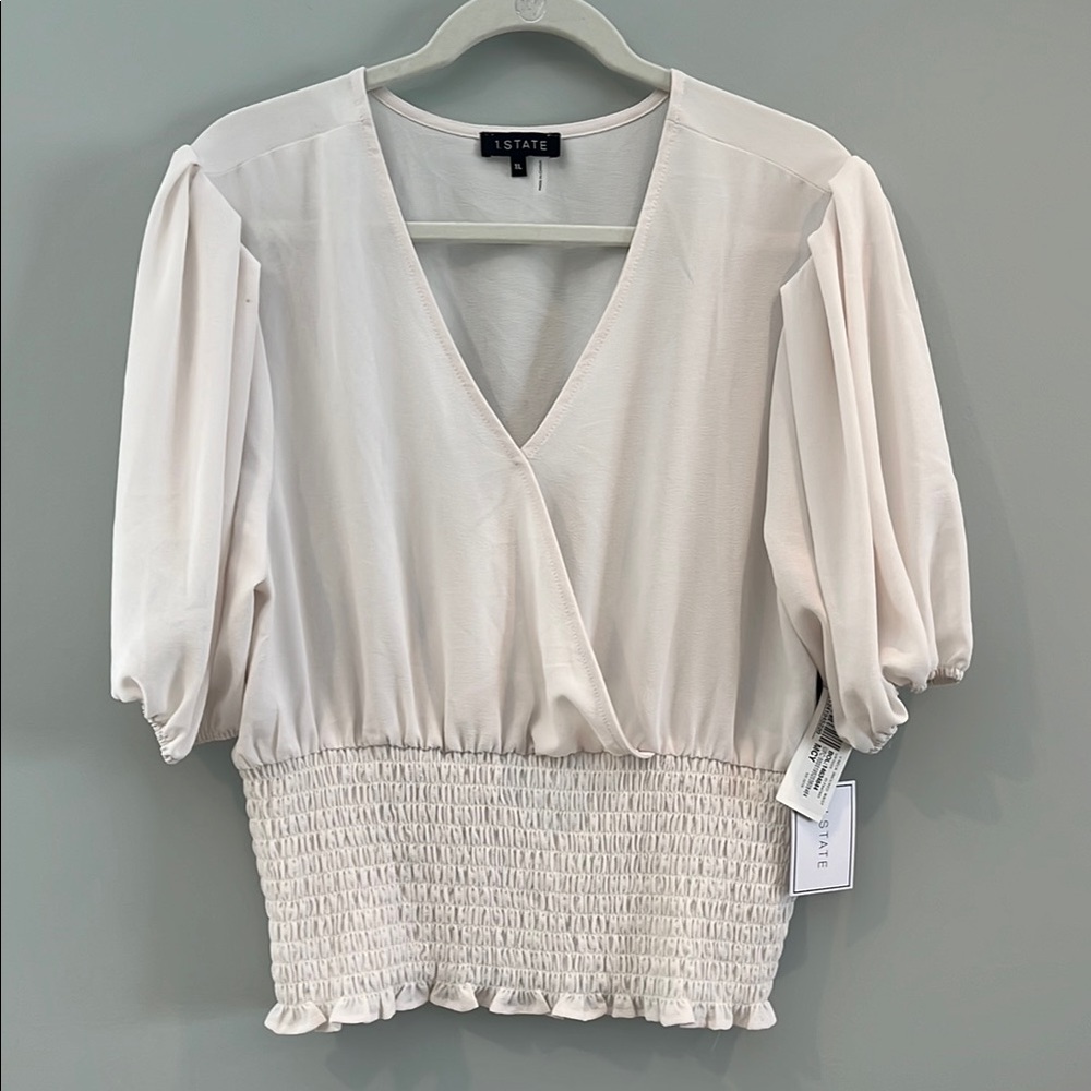 State Women's Cream V-Neck Top